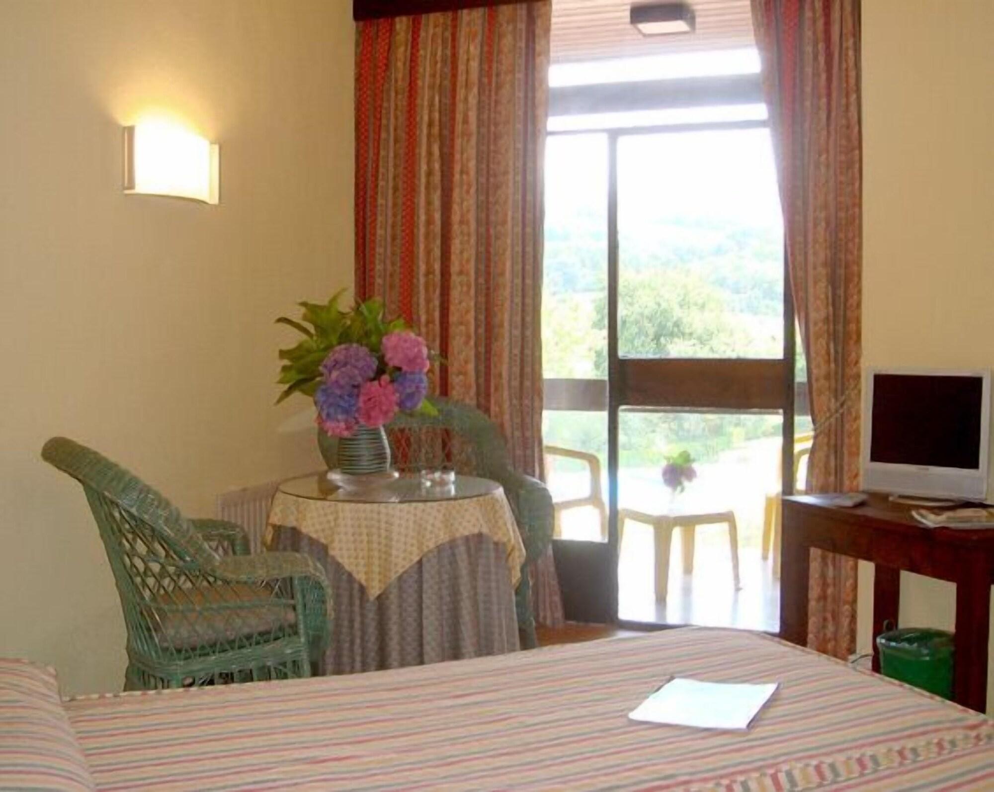 אליסונדו Hotel Baztan מראה חיצוני תמונה