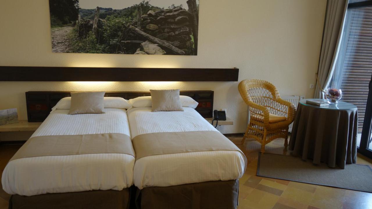 אליסונדו Hotel Baztan מראה חיצוני תמונה