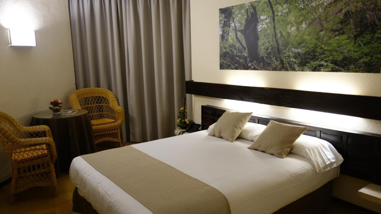 אליסונדו Hotel Baztan מראה חיצוני תמונה